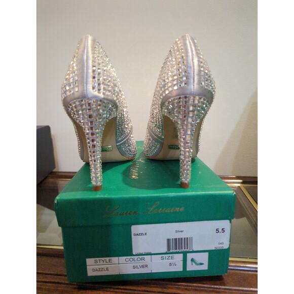 Lauren Lorraine Dazzle Silver Stiletto Heel Size 5.5 NIB - Picture 4 of 5